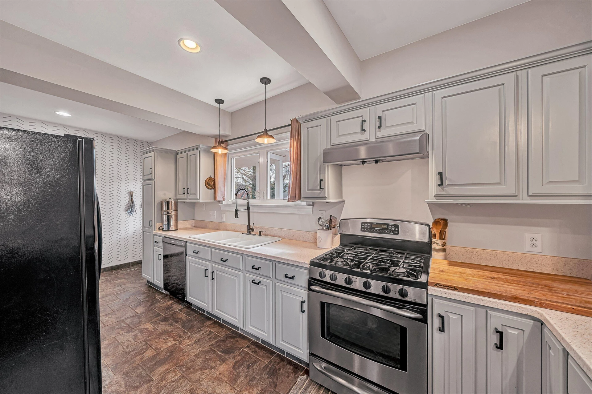 1246 Wasena AVE SW - Photo 22
