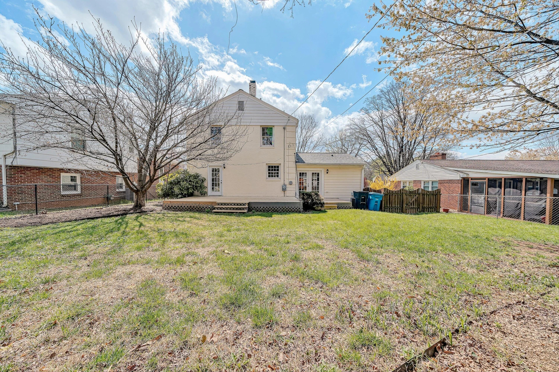 2405 Windsor AVE SW - Photo 36