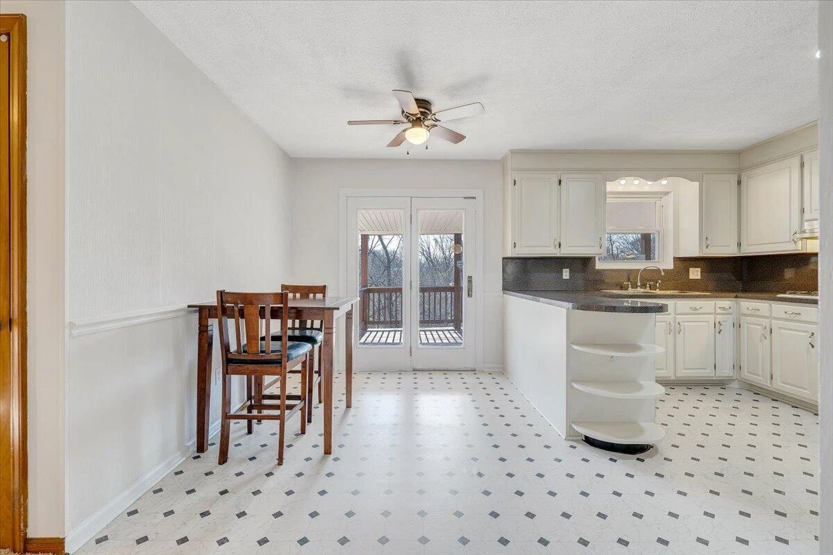 1525 Bandy Mill RD - Photo 12
