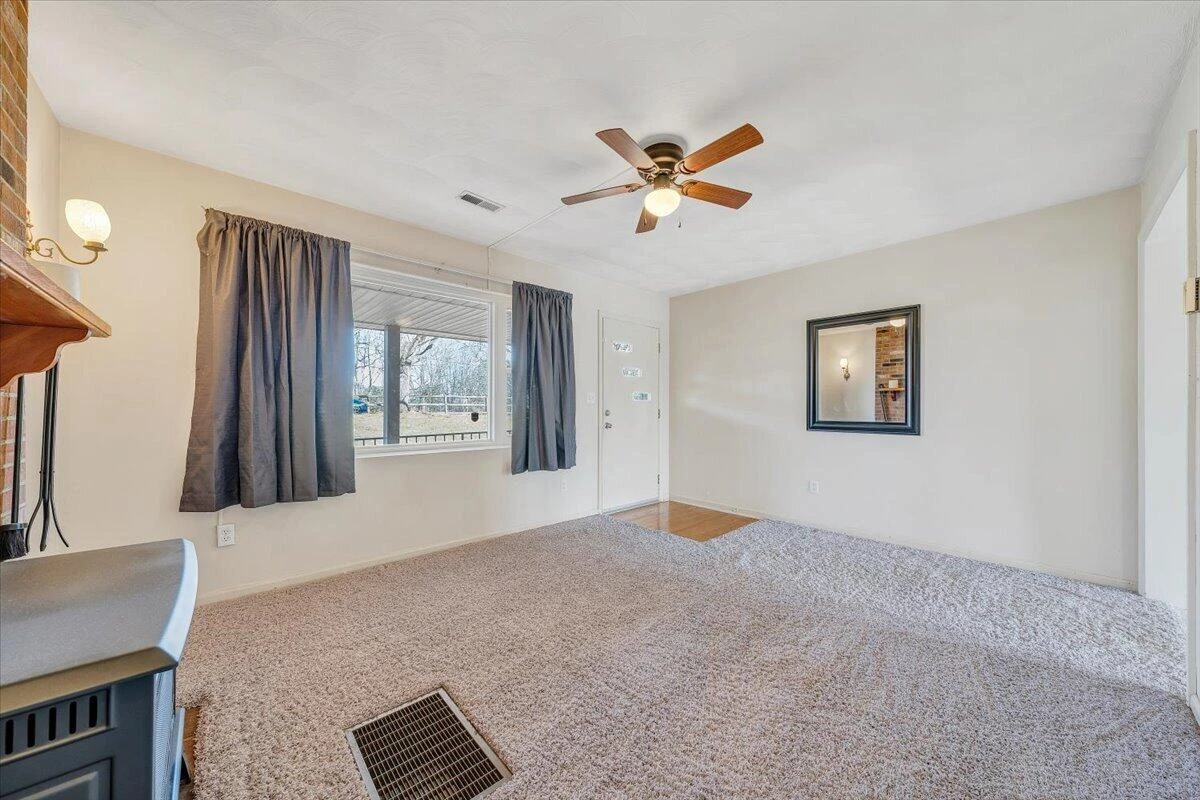 1525 Bandy Mill RD - Photo 15