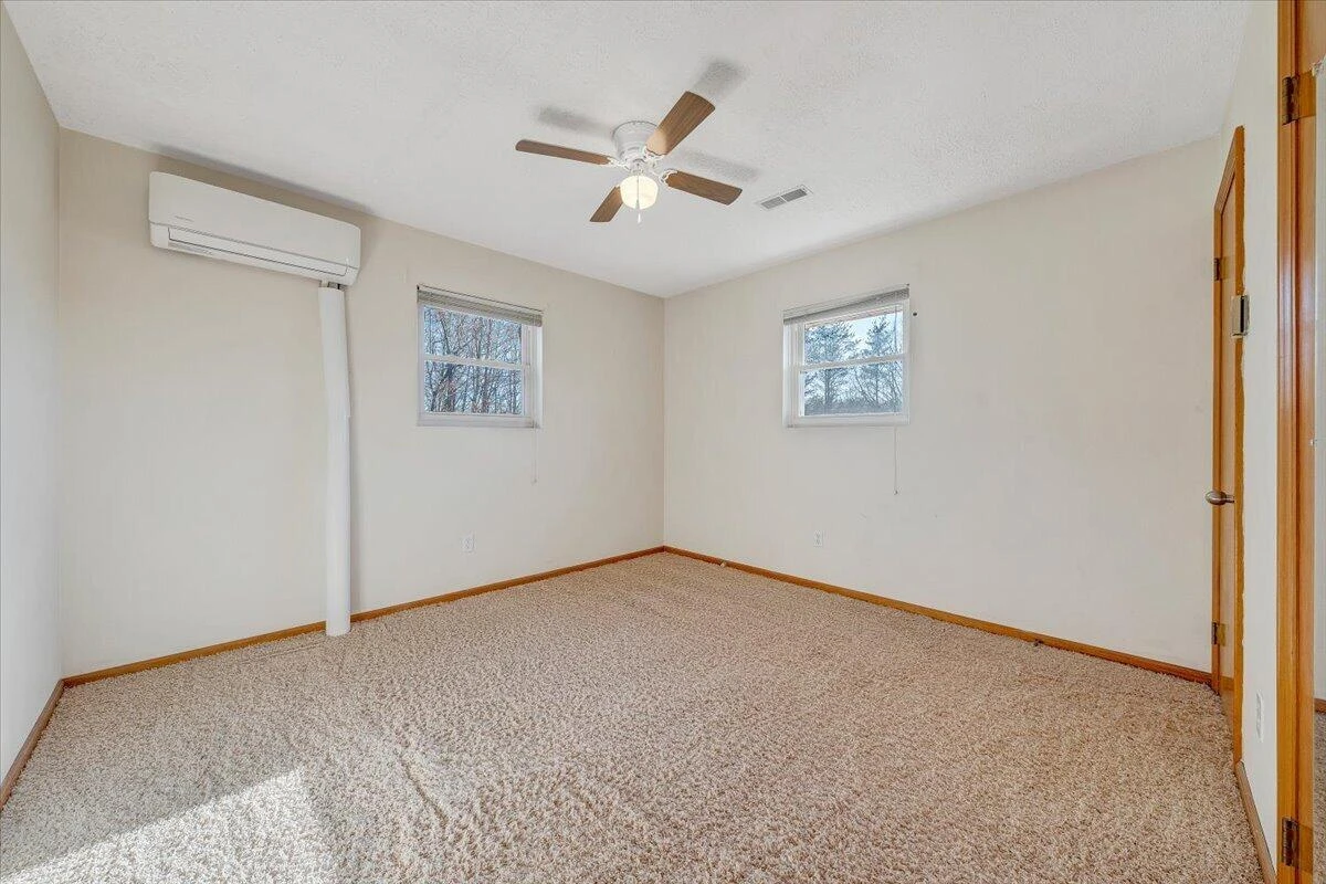 1525 Bandy Mill RD - Photo 18