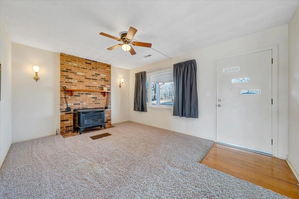 1525 Bandy Mill RD - Photo 3