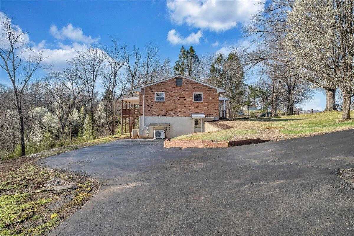 1525 Bandy Mill RD - Photo 35