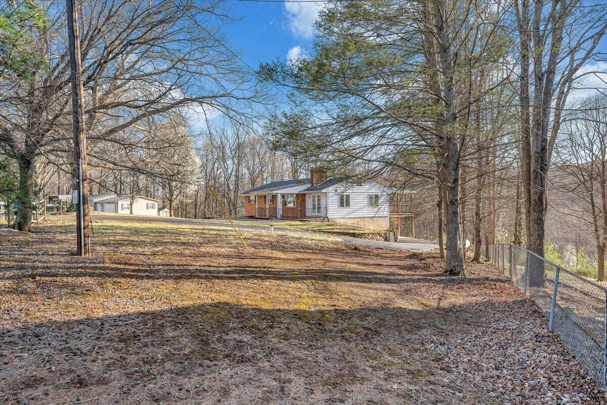 1525 Bandy Mill RD - Photo 36