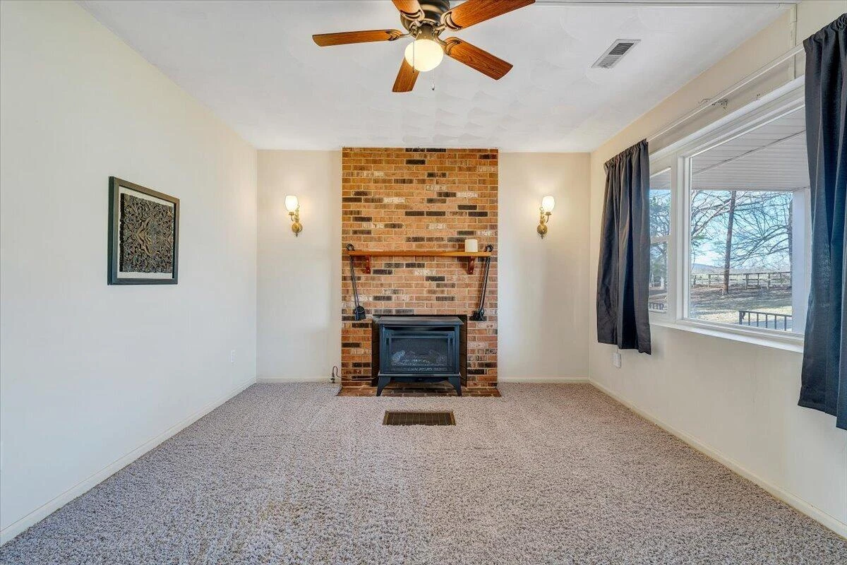 1525 Bandy Mill RD - Photo 4
