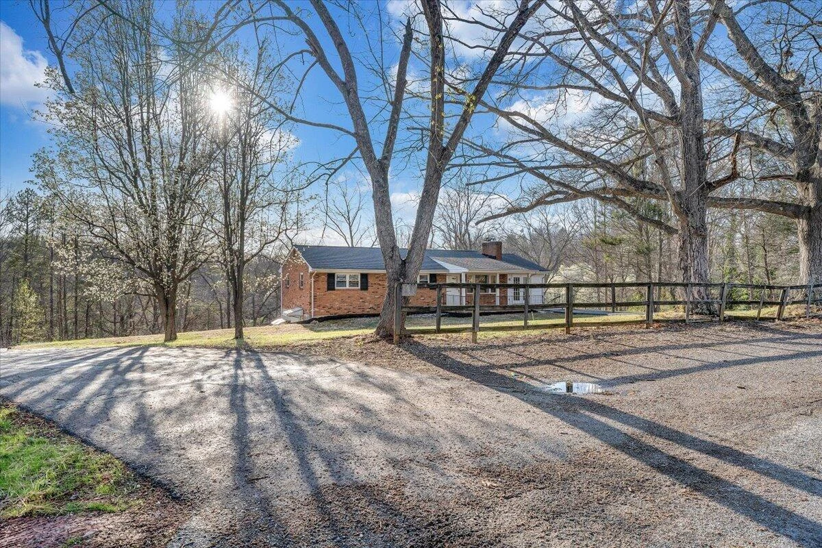 1525 Bandy Mill RD - Photo 45