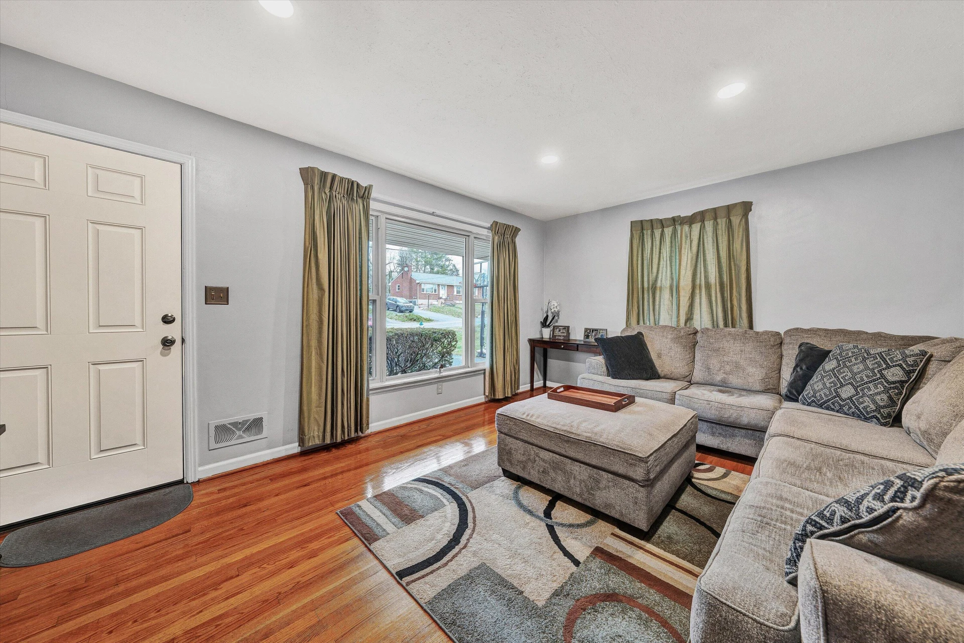5240 Grandin Road Ext - Photo 8