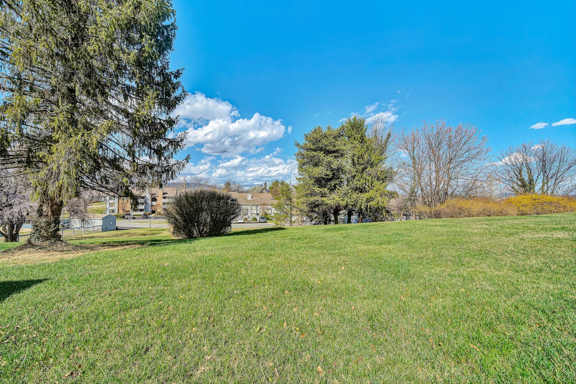 2518 S Clearing RD - Photo 33