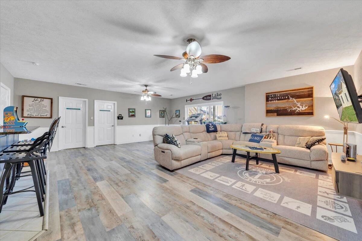 1892 Morewood RD - Photo 46