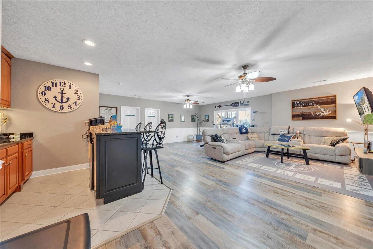 1892 Morewood RD - Photo 47