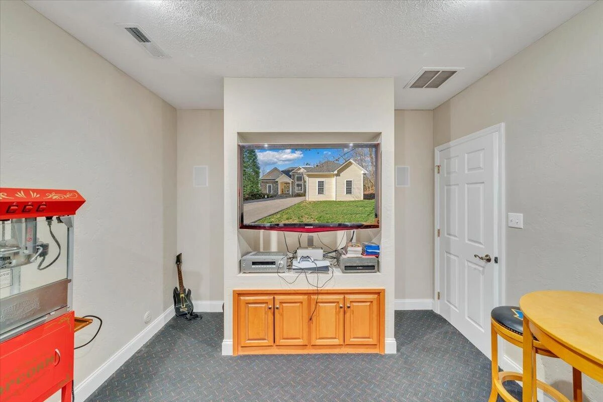 1892 Morewood RD - Photo 53