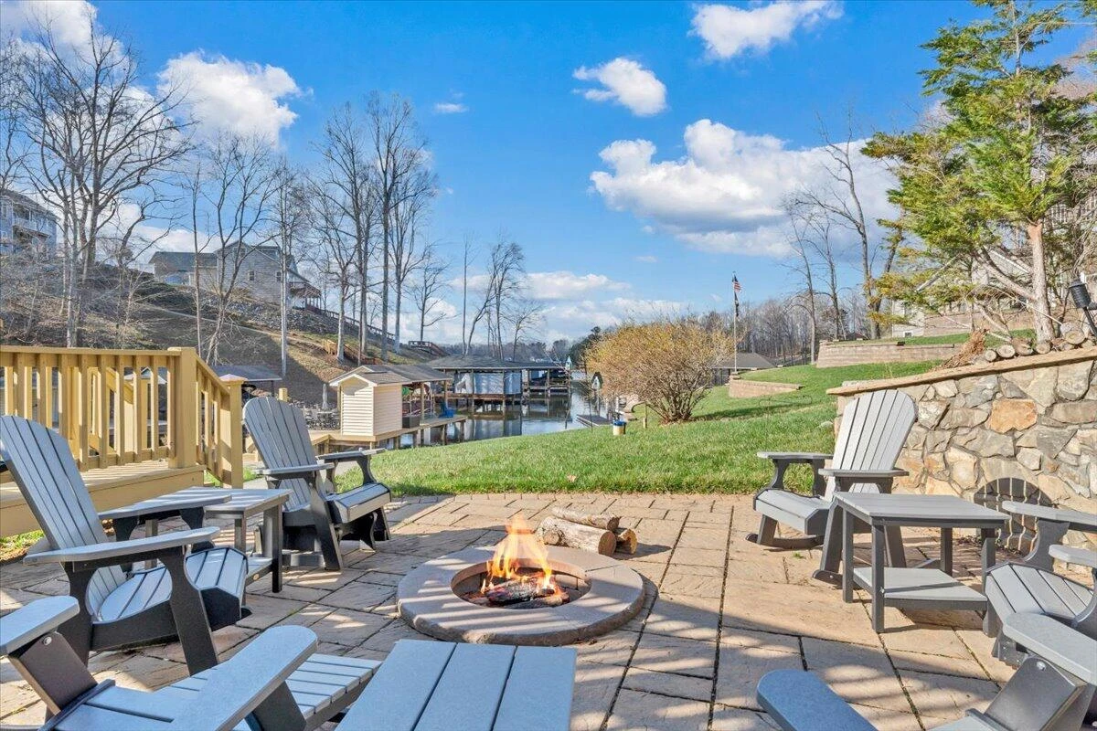 1892 Morewood RD - Photo 64