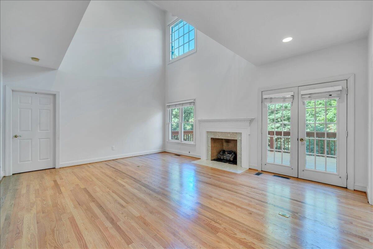 6787 Hidden Woods DR - Photo 18