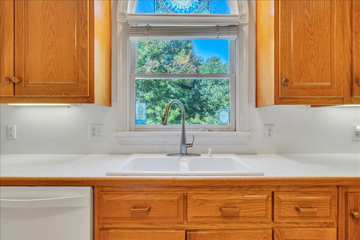 6787 Hidden Woods DR - Photo 36