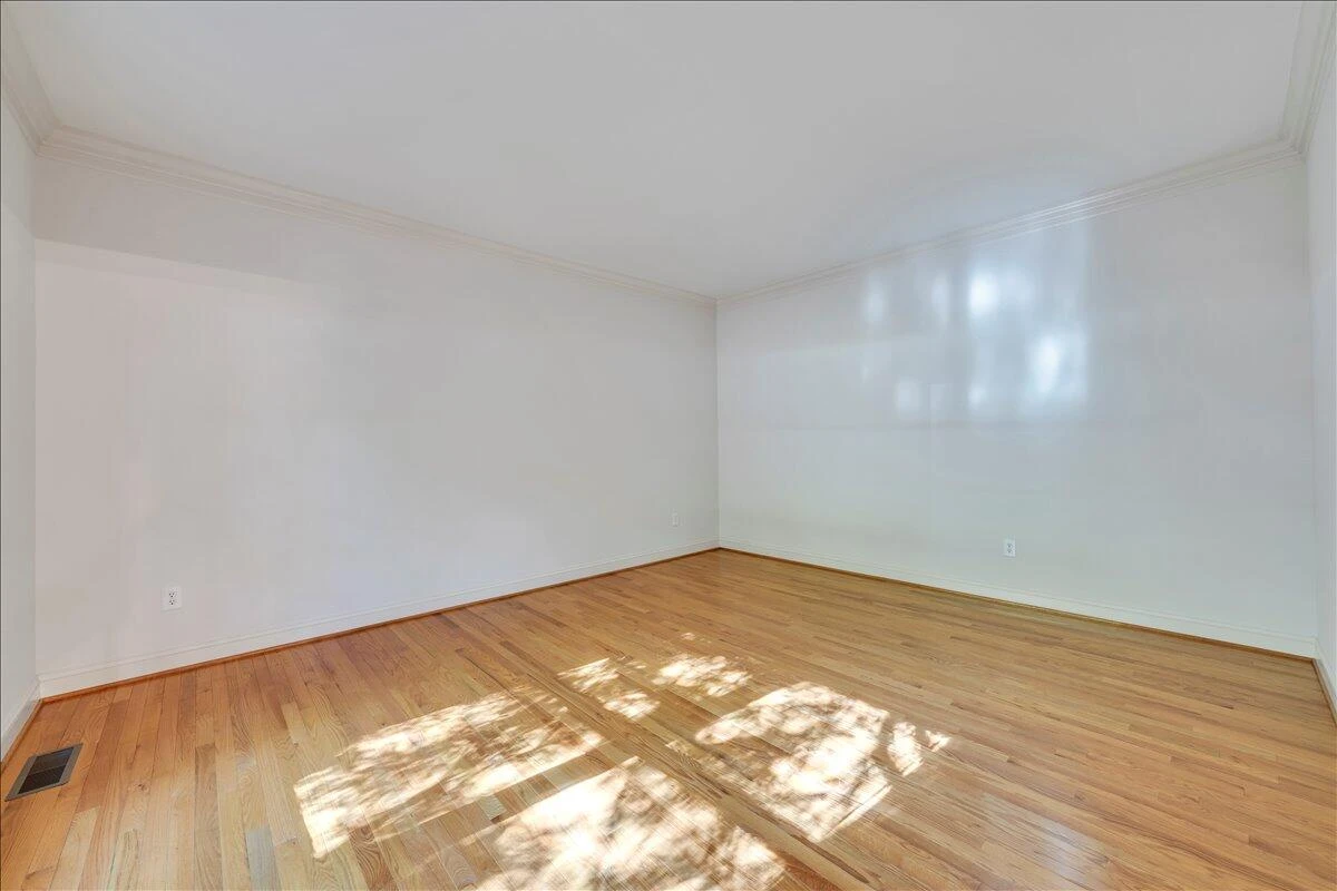 6787 Hidden Woods DR - Photo 7
