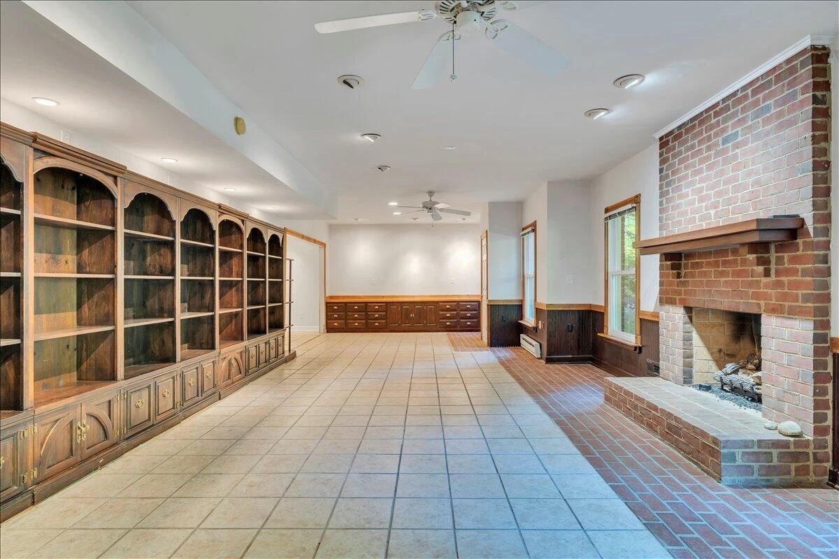 6787 Hidden Woods DR - Photo 94