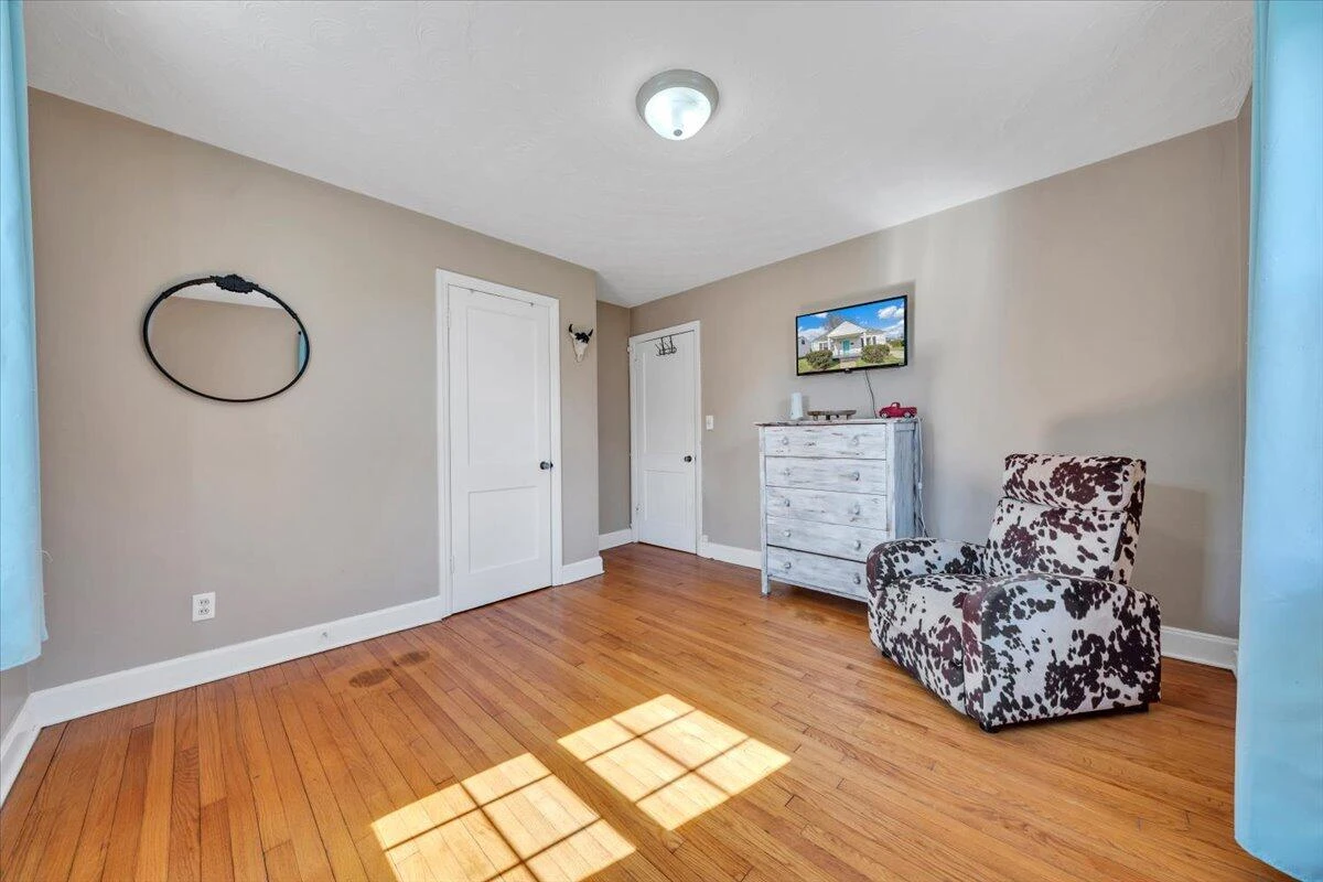 2407 Denniston AVE SW - Photo 23