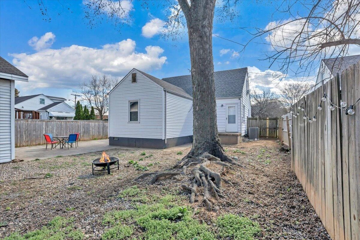 2407 Denniston AVE SW - Photo 40