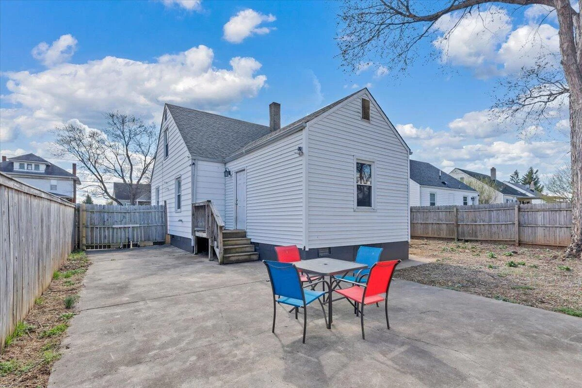 2407 Denniston AVE SW - Photo 43