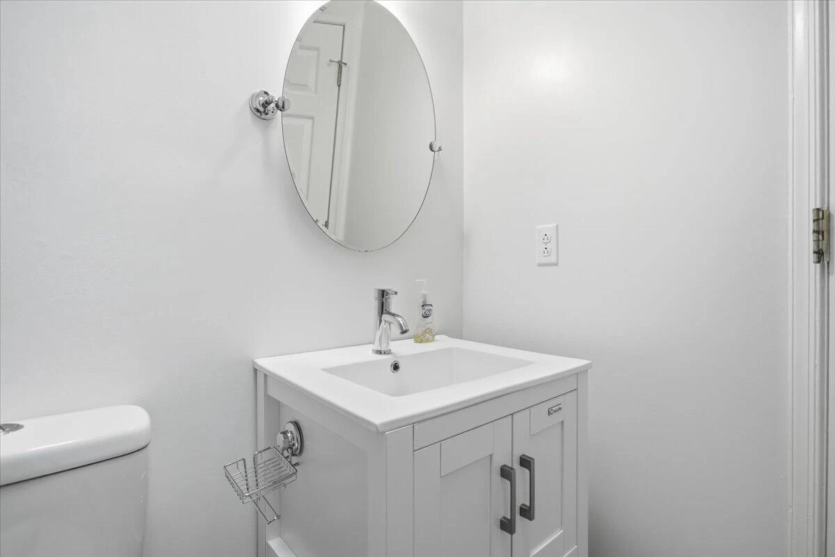 219 Shoreline Marina CIR #122 - Photo 27