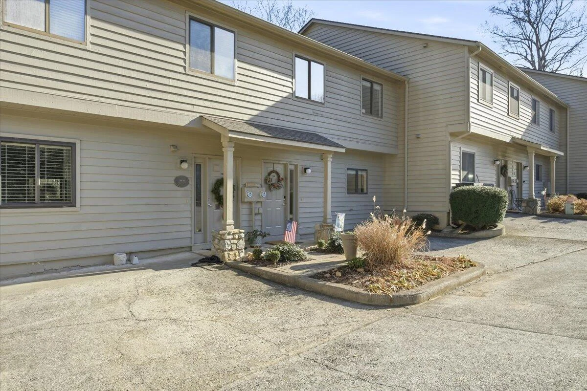 219 Shoreline Marina CIR #122 - Photo 39