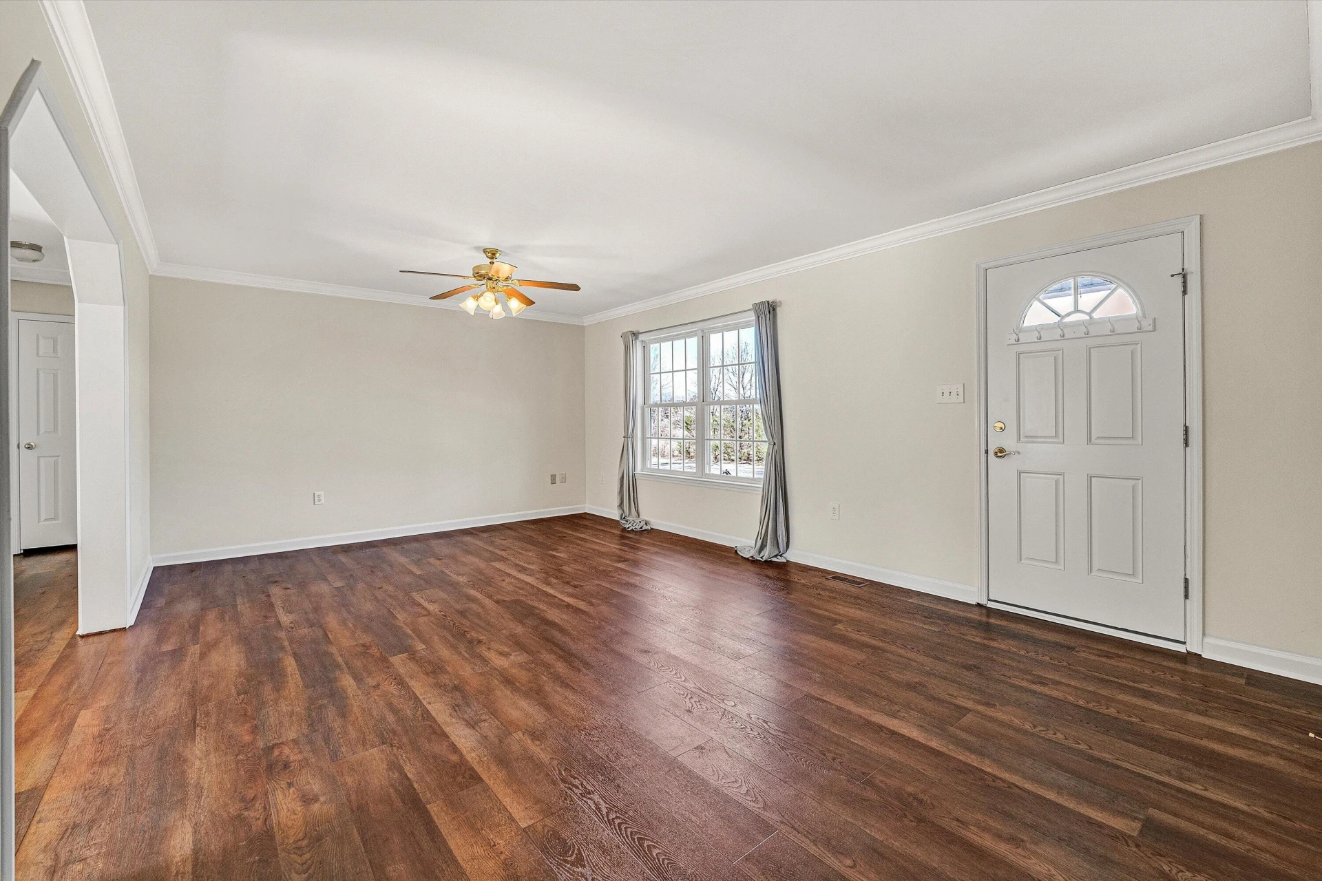 1840 Bluewater DR - Photo 11