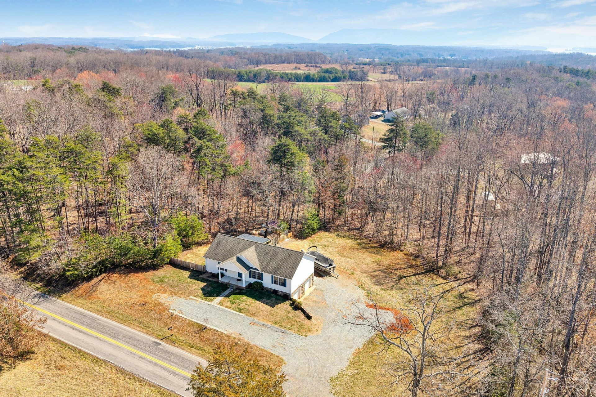 1840 Bluewater DR - Photo 2