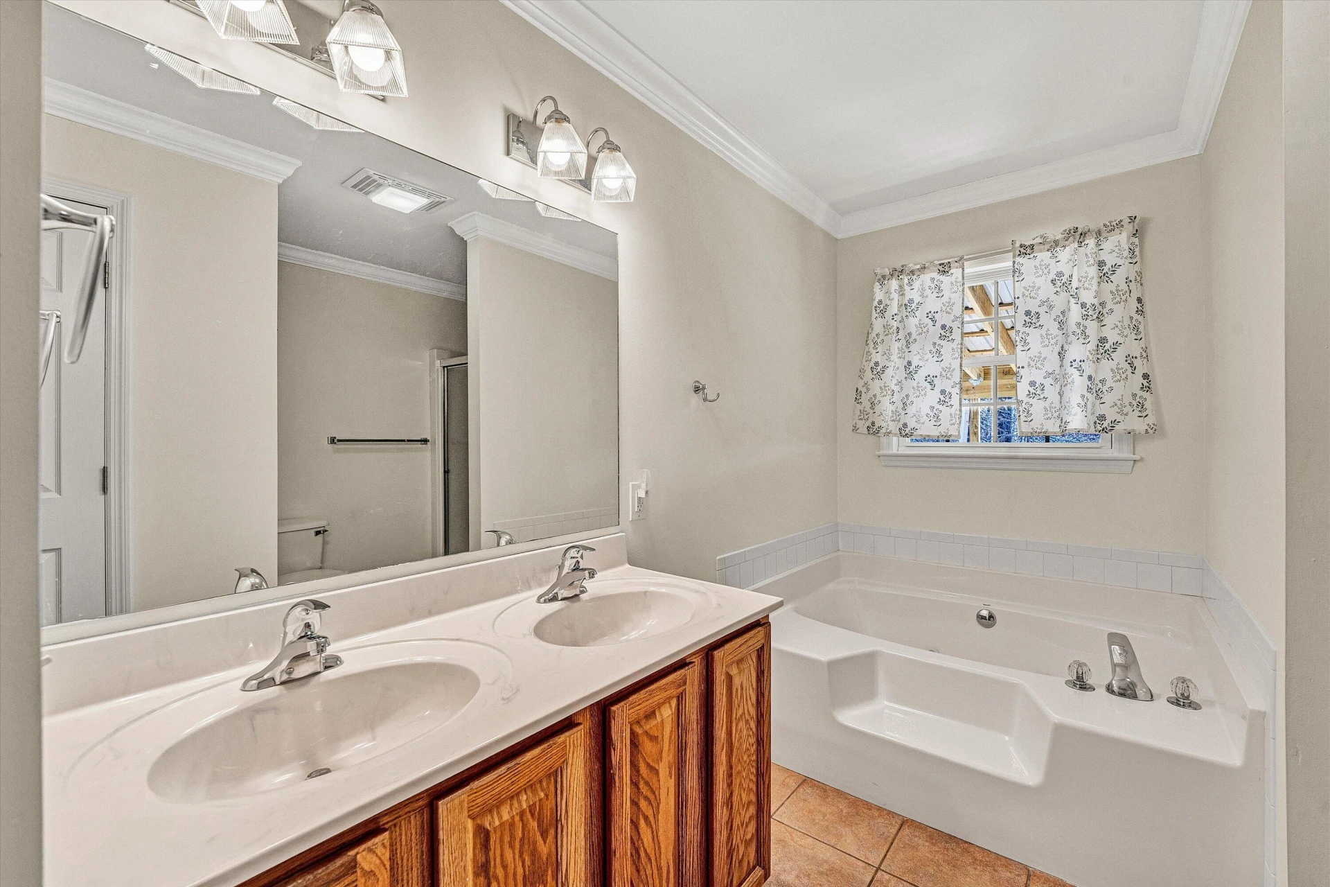 1840 Bluewater DR - Photo 25