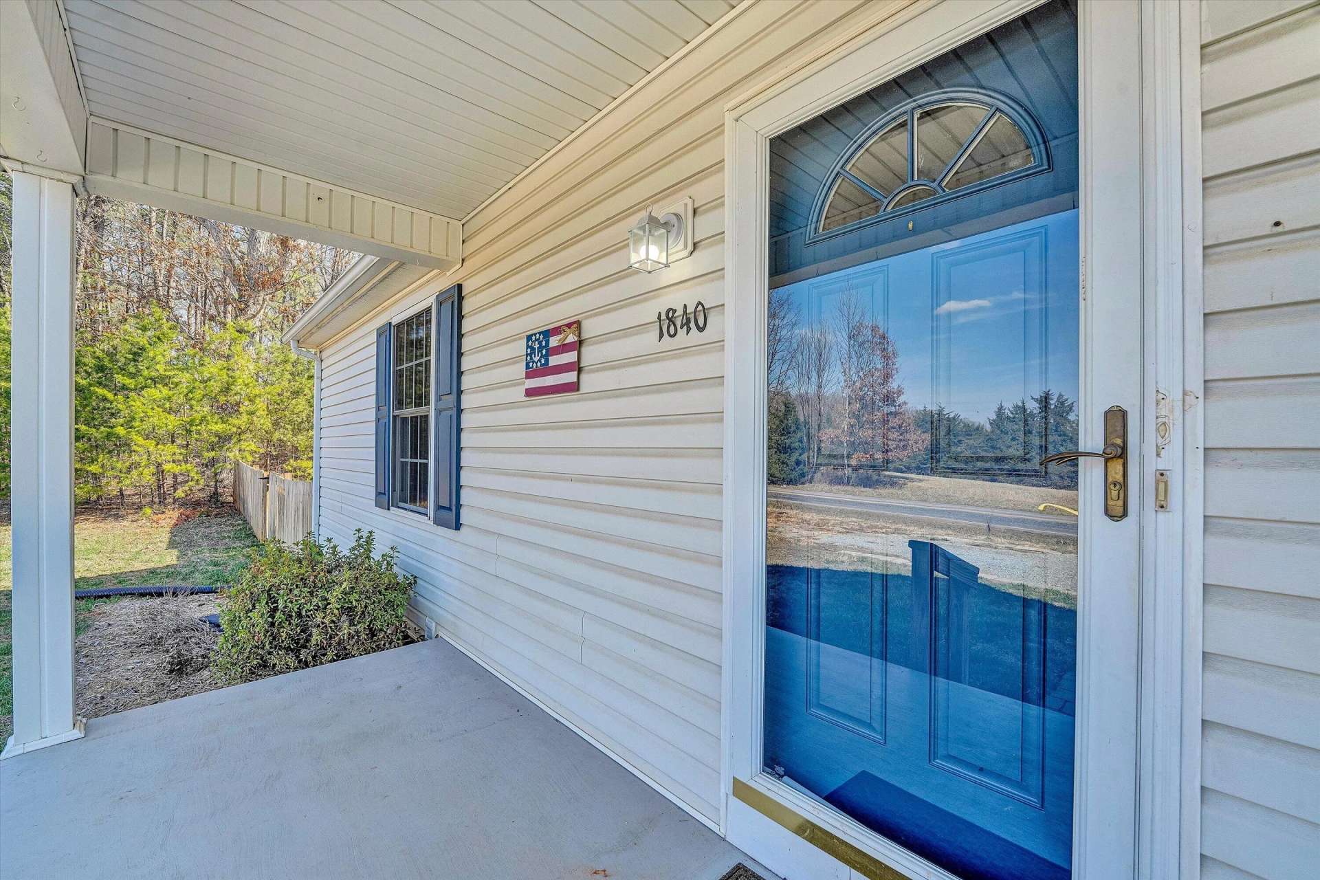 1840 Bluewater DR - Photo 8