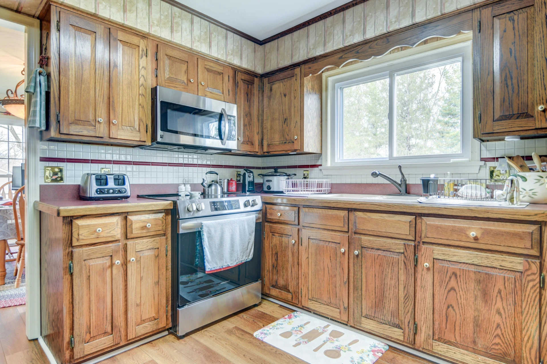 1304 Gills RD - Photo 10
