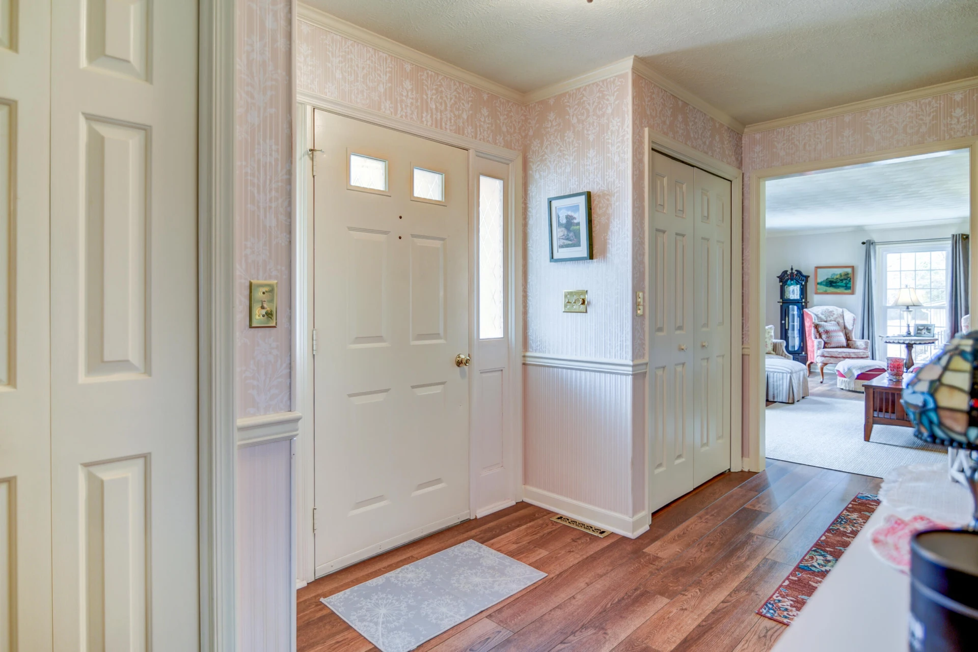 1304 Gills RD - Photo 3