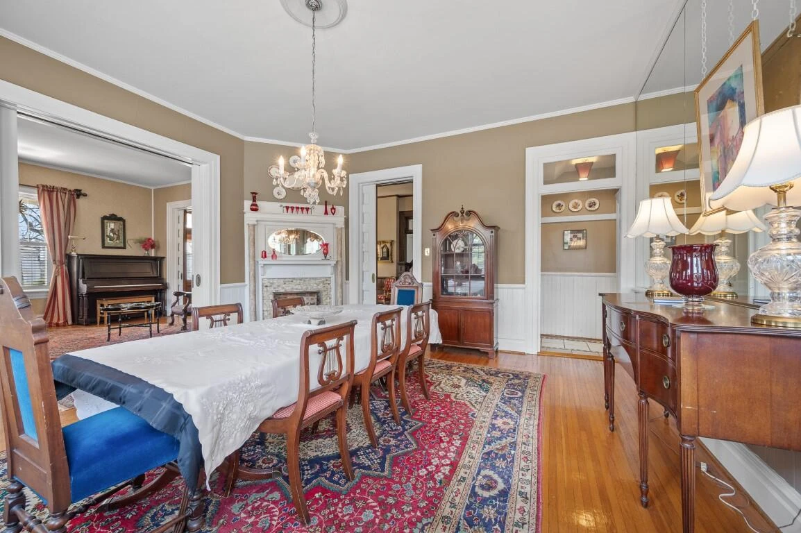 517 Longwood AVE - Photo 15