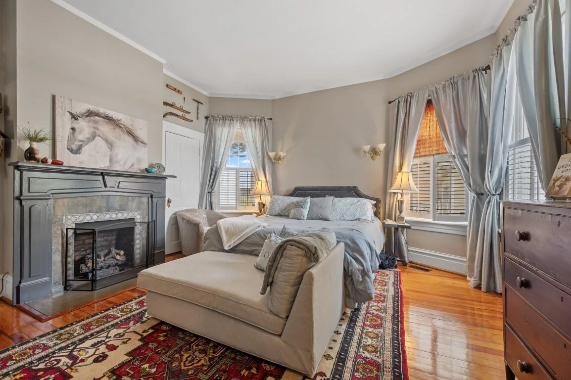 517 Longwood AVE - Photo 21
