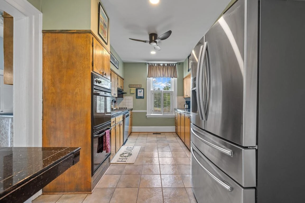 517 Longwood AVE - Photo 26