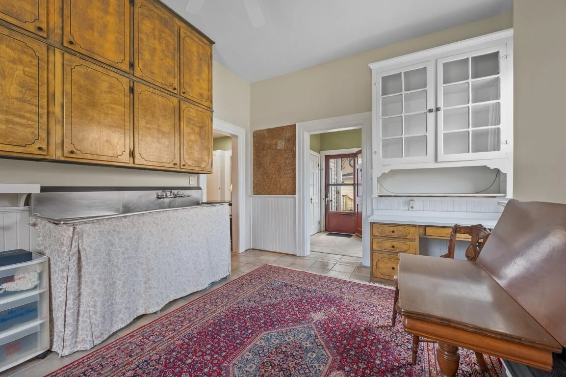 517 Longwood AVE - Photo 31
