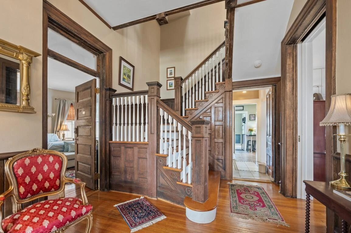 517 Longwood AVE - Photo 34
