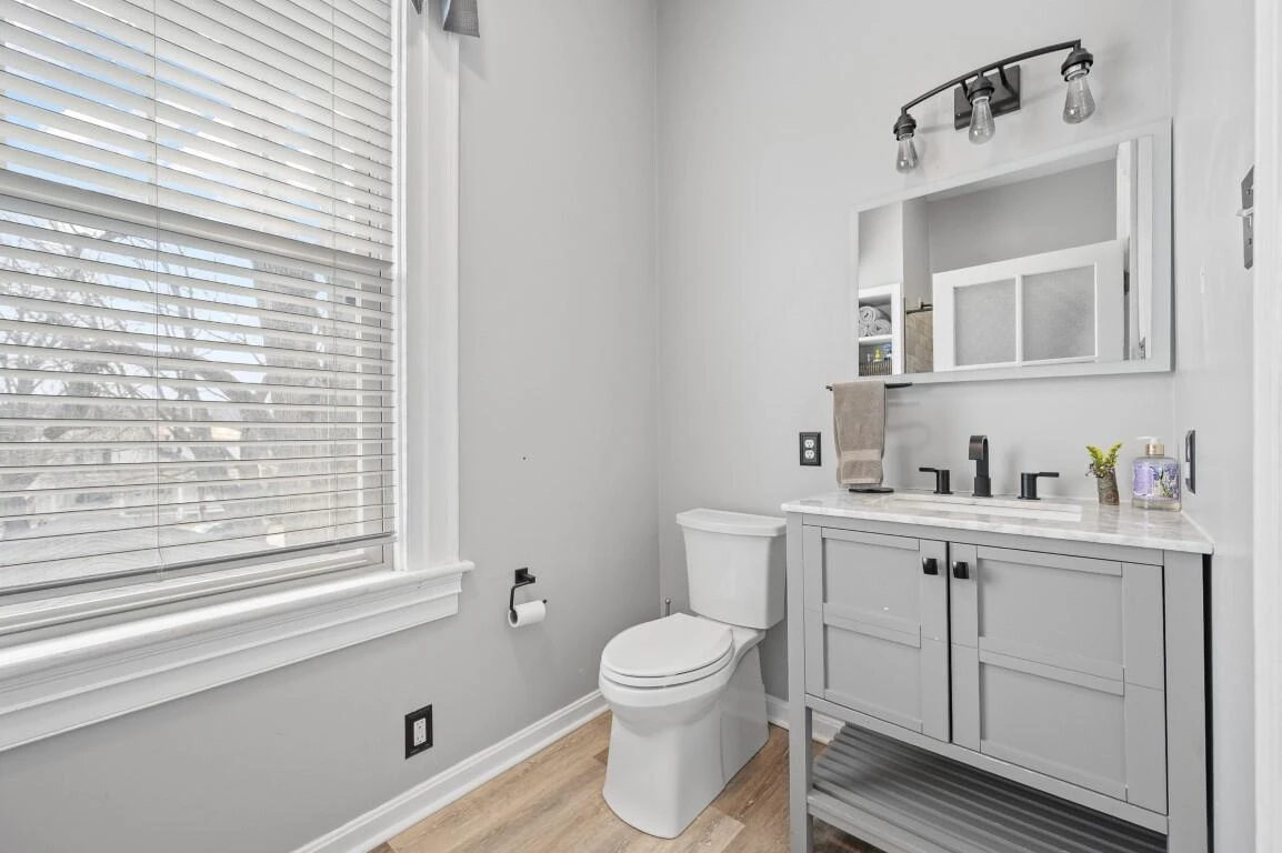 517 Longwood AVE - Photo 47