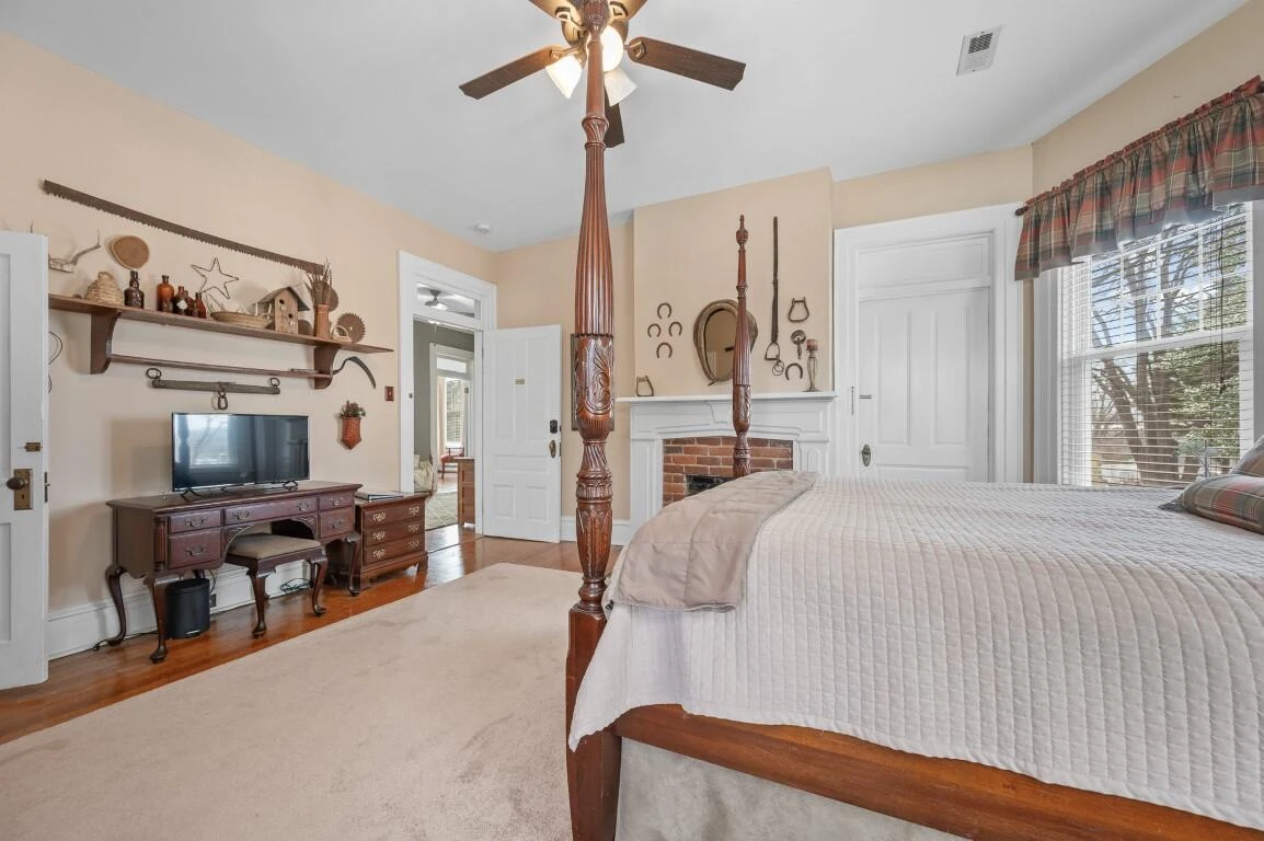 517 Longwood AVE - Photo 50