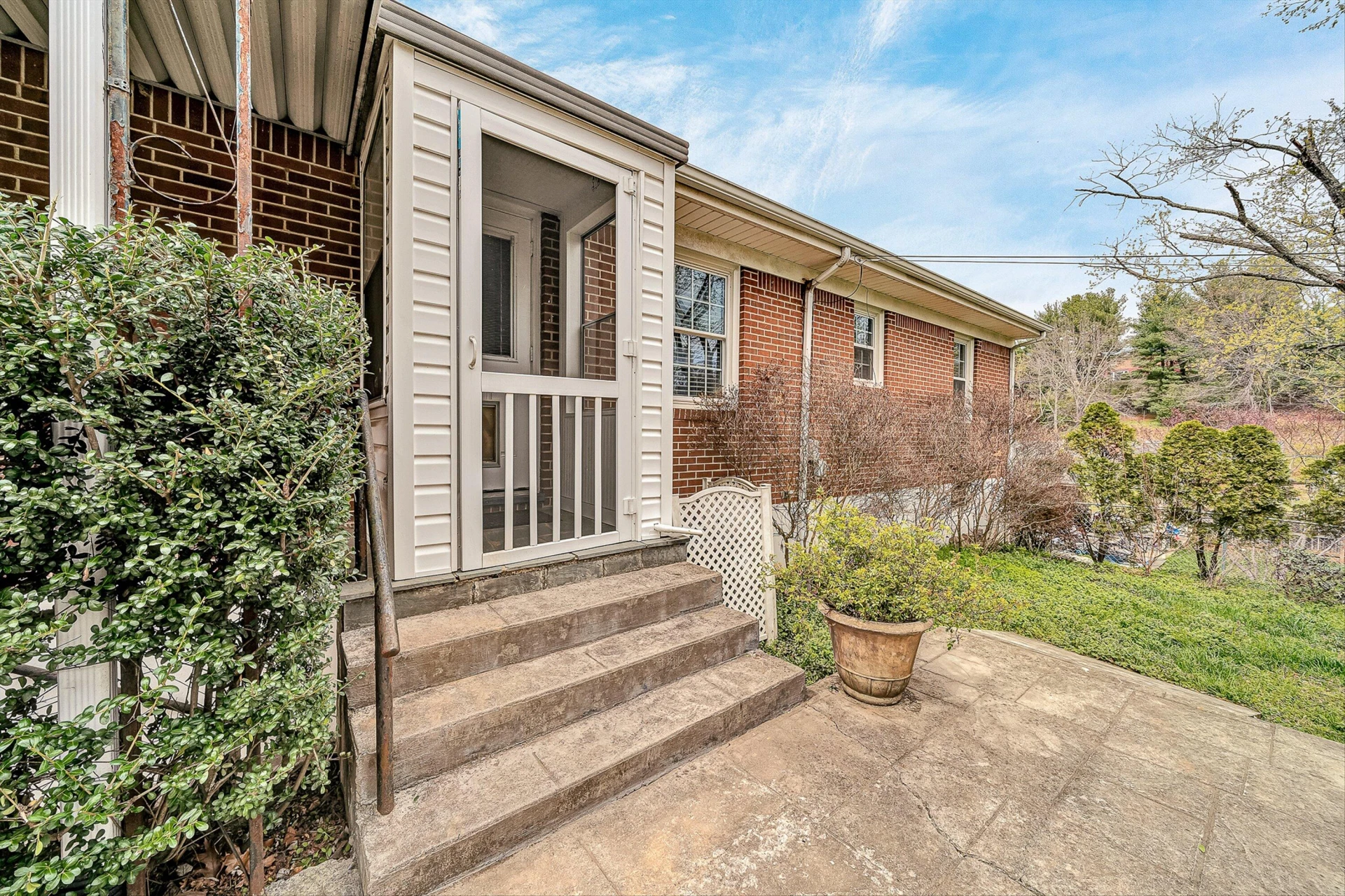 2726 Thorndale ST SW - Photo 29