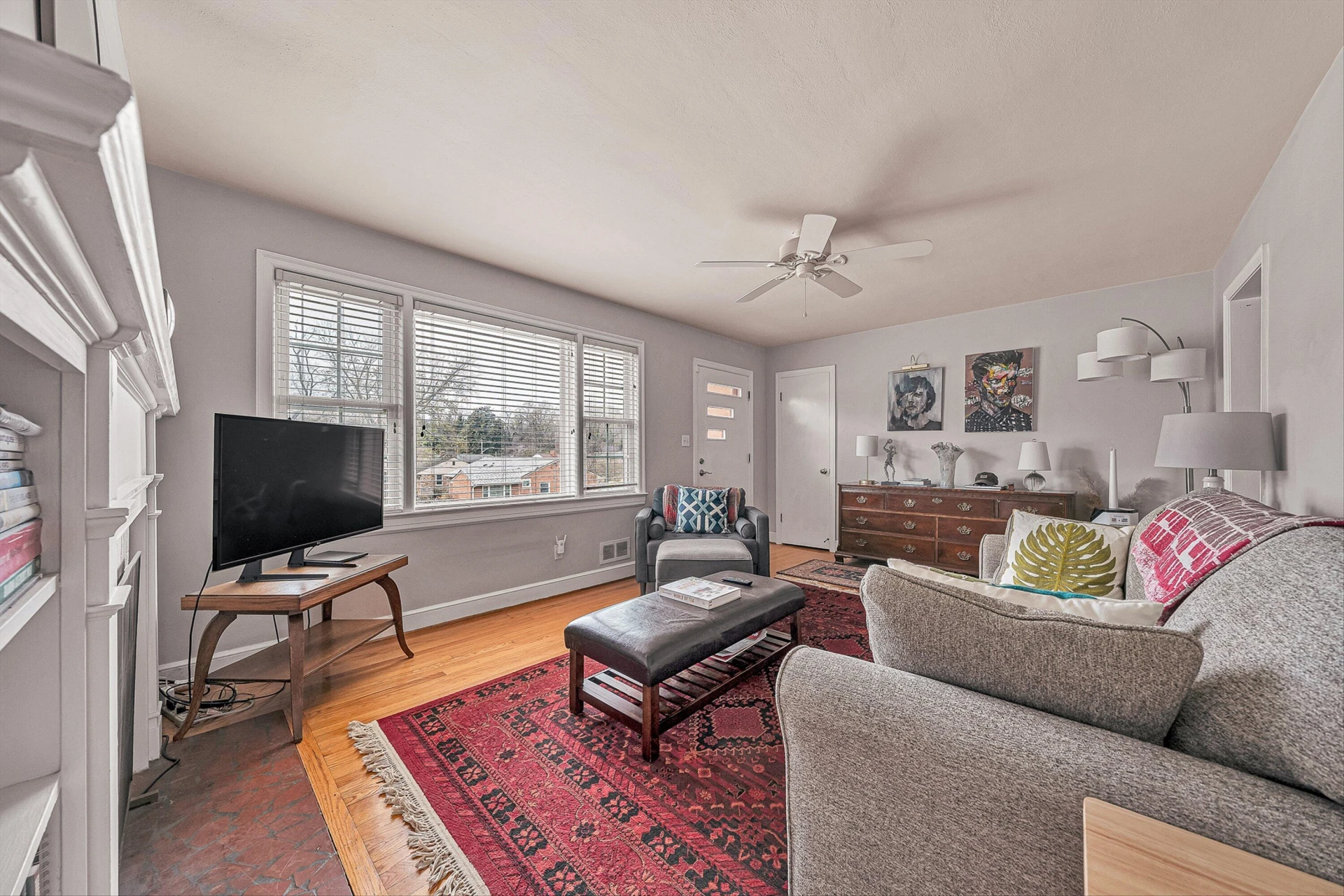 2726 Thorndale ST SW - Photo 5