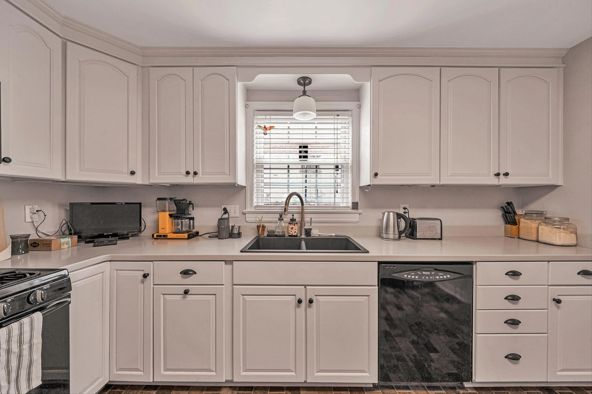 2726 Thorndale ST SW - Photo 9