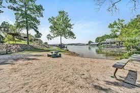 102 Hiram WAY - Photo 35