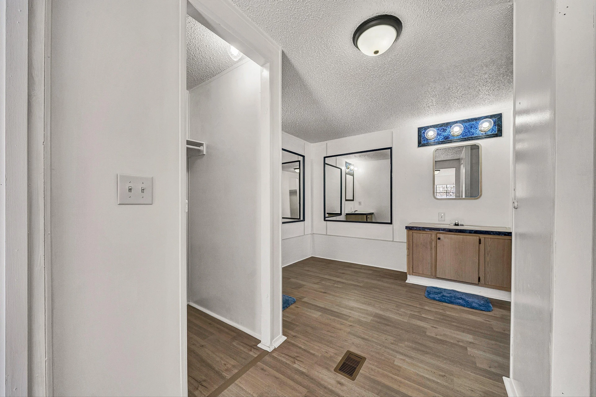 1155 Stonewall RD - Photo 11