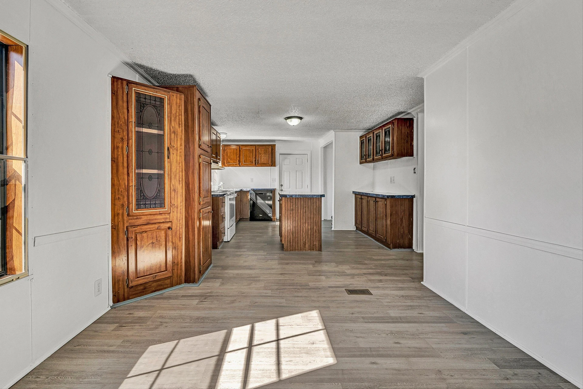 1155 Stonewall RD - Photo 15