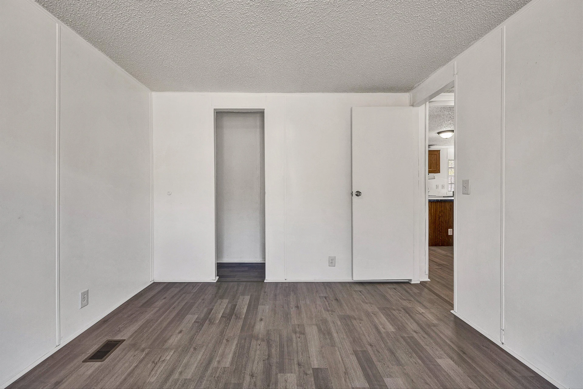 1155 Stonewall RD - Photo 22