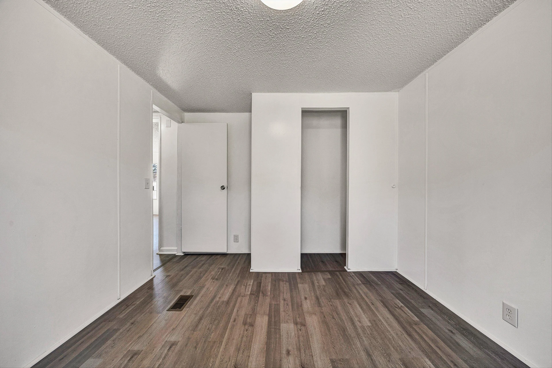 1155 Stonewall RD - Photo 25
