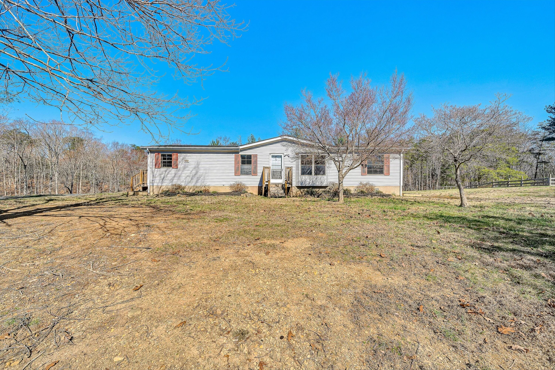 1155 Stonewall RD - Photo 4