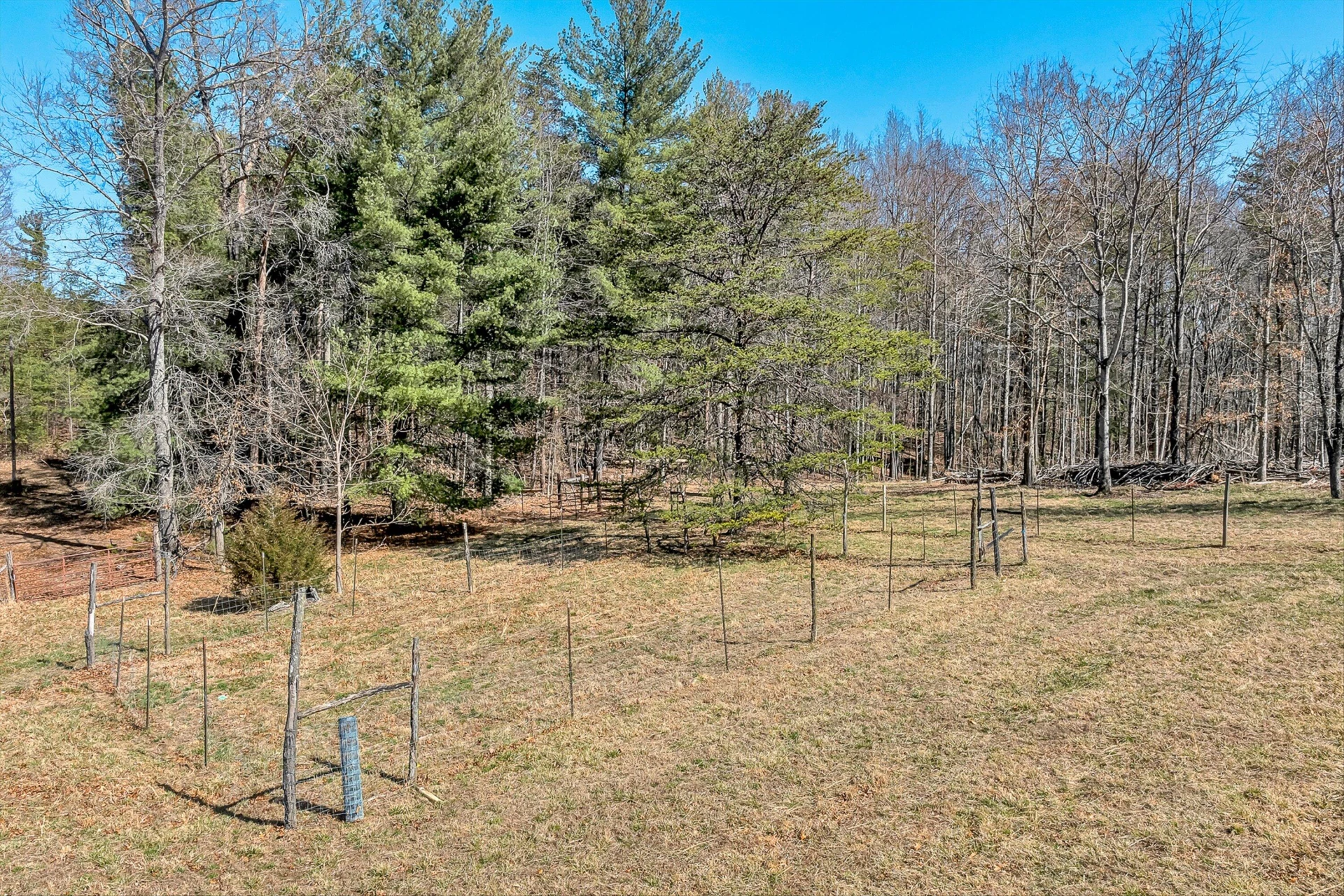 1155 Stonewall RD - Photo 34