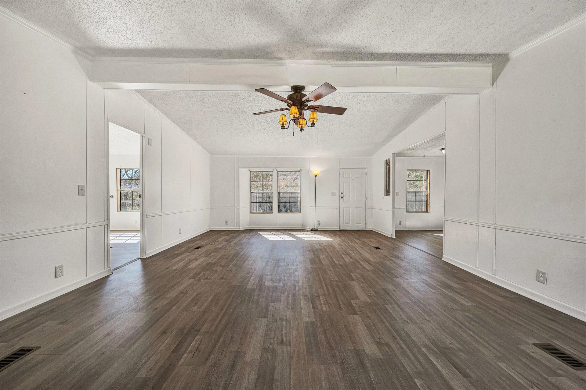 1155 Stonewall RD - Photo 5