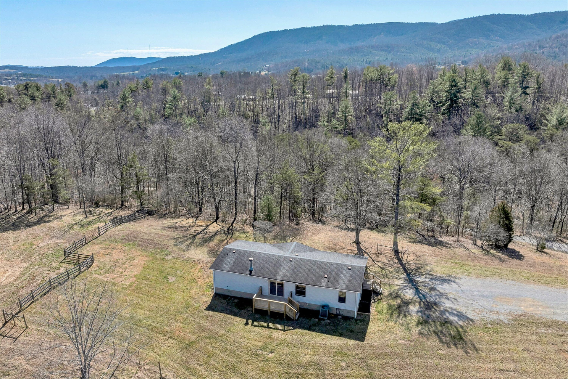 1155 Stonewall RD - Photo 42